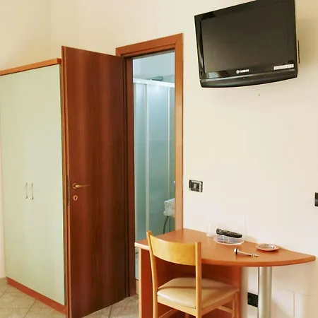 伊甸园酒店 酒店 2*